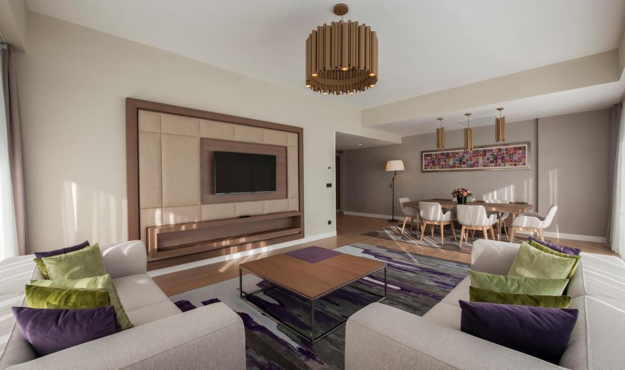 The Superior Living Batisehir Apartment *